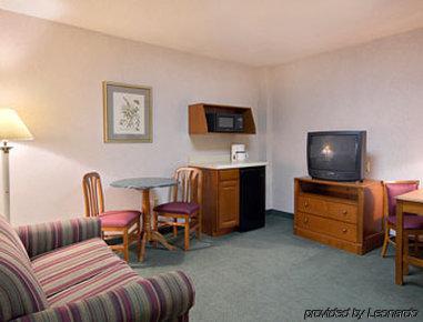 Elkins Inn And Suites Bilik gambar
